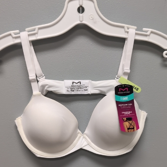 Maidenform 34B White T-Shirt Bra With Convertible Straps. Beige Inside Cups. NWT - Picture 1 of 5